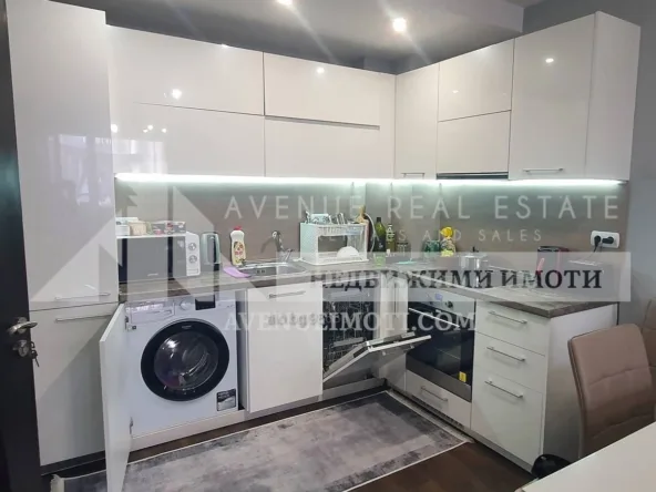 Двустаен апартамент в Пловдив, ж.к. Тракия, 75 м²