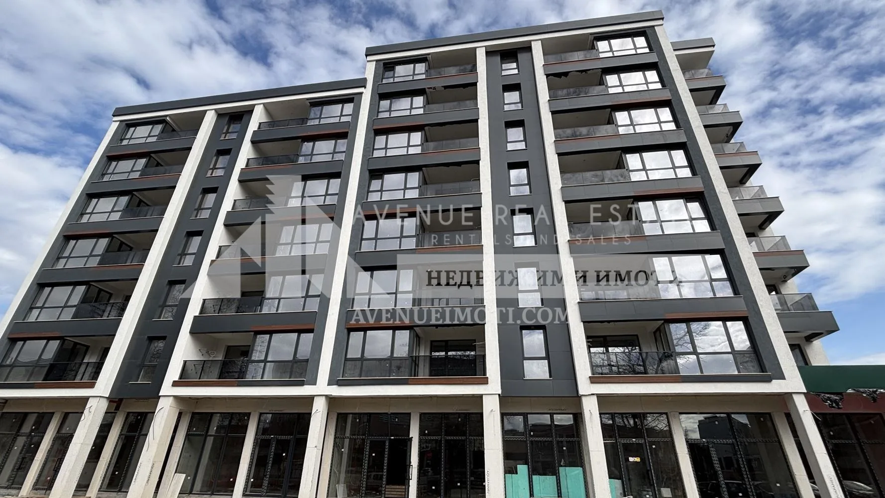 Продава 2-стаен, Каменица 2 Пловдив, 104900€, 72 м²