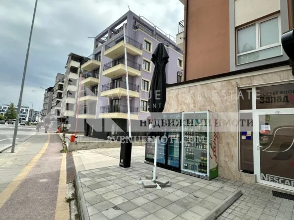 ПОМЕЩЕНИЕ ПОД НАЕМ НА ТОП ЛОКАЦИЯ, кв. Южен, Пловдив, 35 м²
