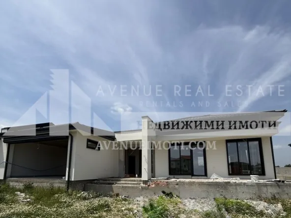 Продава Къща, с.Първенец Пловдив, област, 285000€, 255 м²