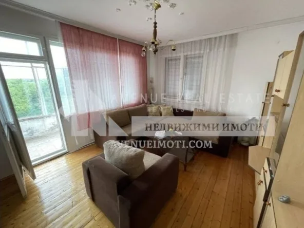 Просторен и светъл етаж от къща в кв. Прослав, Пловдив, 169 м²