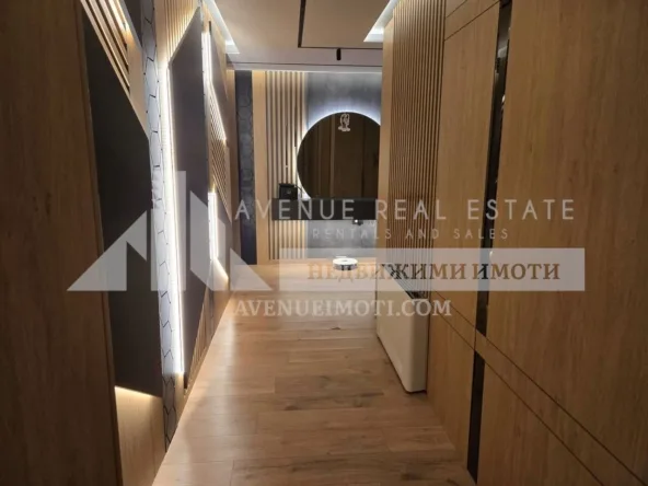 Обзаведен тристаен апартамент в кв.Съдийски, Пловдив, 125 м²