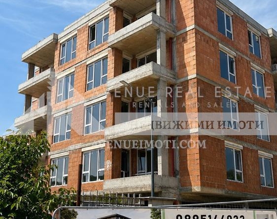 БЕЗ КОМИСИОННА, кв. Остромила, Пловдив, 185 м²