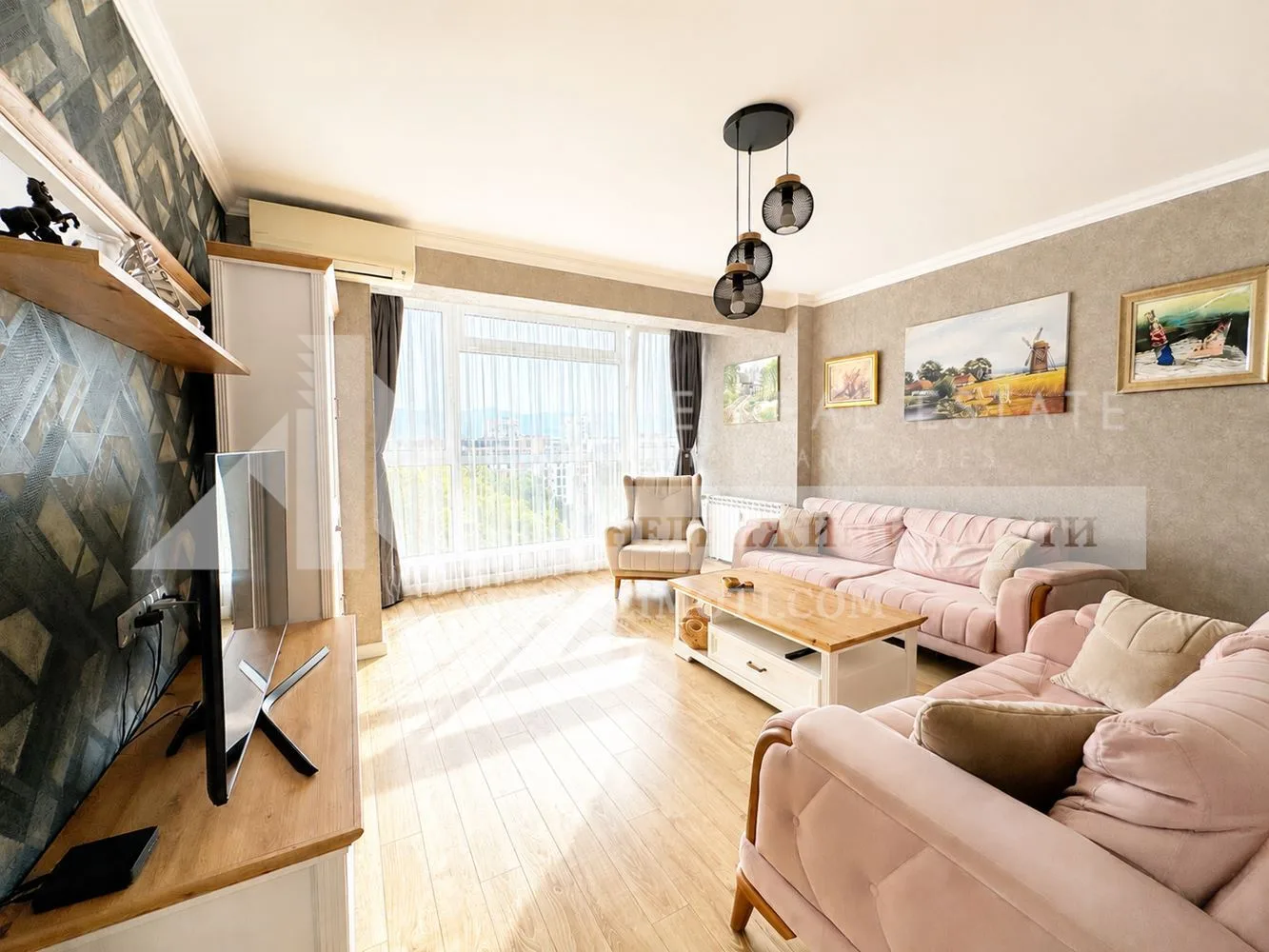 Продава 3-стаен, Младежки Хълм Пловдив, 226900€, 100 м²