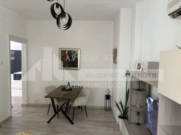 Продава Етаж от къща, Център Пловдив, 351000€, 140 м²