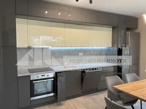 Продава 2-стаен, Смирненски Пловдив, 197400€, 83 м²