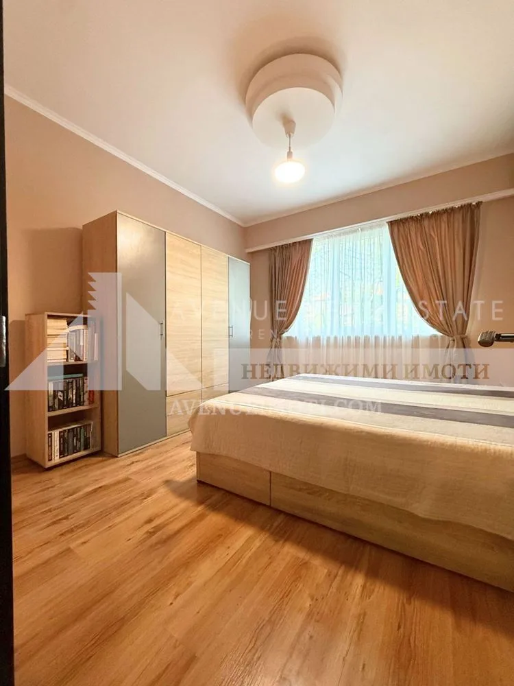 Модерен Тристаен  в кв. Кючук Париж, Пловдив, 70 м²