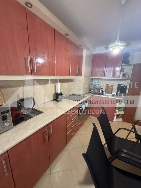 МОЛ ПЛОВДИВ ТРИСТАЕН АПАРТАМЕНТ, кв. Смирненски, 86 м²