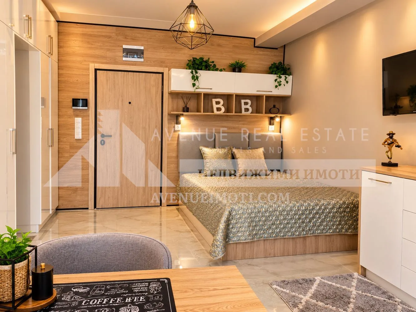 ДИЗАЙНЕРСКИ ЕДНОСТАЕН В СЪРЦЕТО НА ПЛОВДИВ, кв. Център, 40 м²