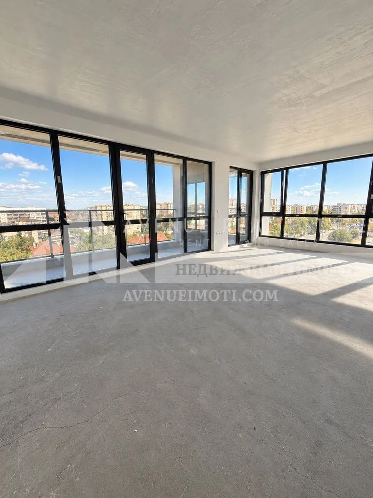 Продава 3-стаен, Тракия Пловдив, 147497€, 117 м²
